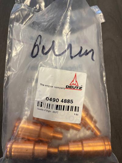 04904885 Стакан форсунки Вид 4