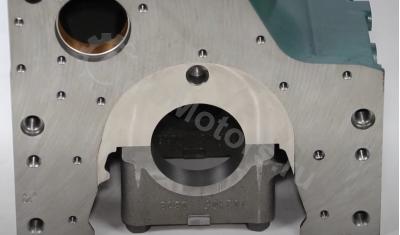 04282826 Блок двигателя Вид 16