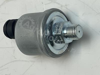 01183693 Датчик давления масла Вид 8