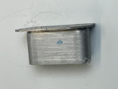 04912107 Радиатор масляный Вид 6