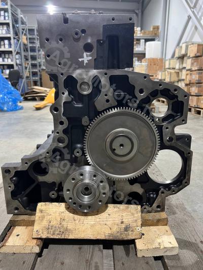 04515397 Лонг Лонг блок двигателя TCD 6.1 Fendt Vario 722 718 724 828 Вид 1 04515397 Лонг Лонг блок двигателя TCD 6.1 Fendt Vario 722 718 724 828 Вид 1